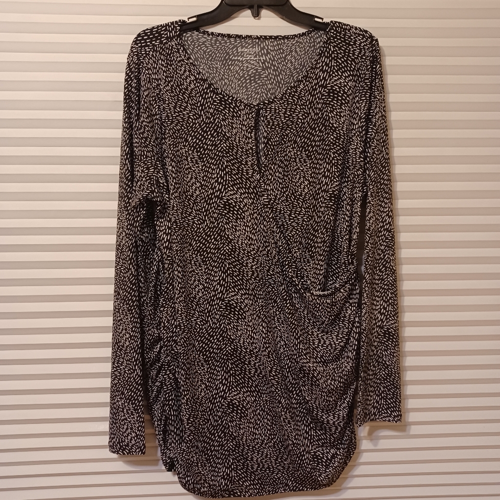 Motherhood Maternity Blouse Keyhole Neck